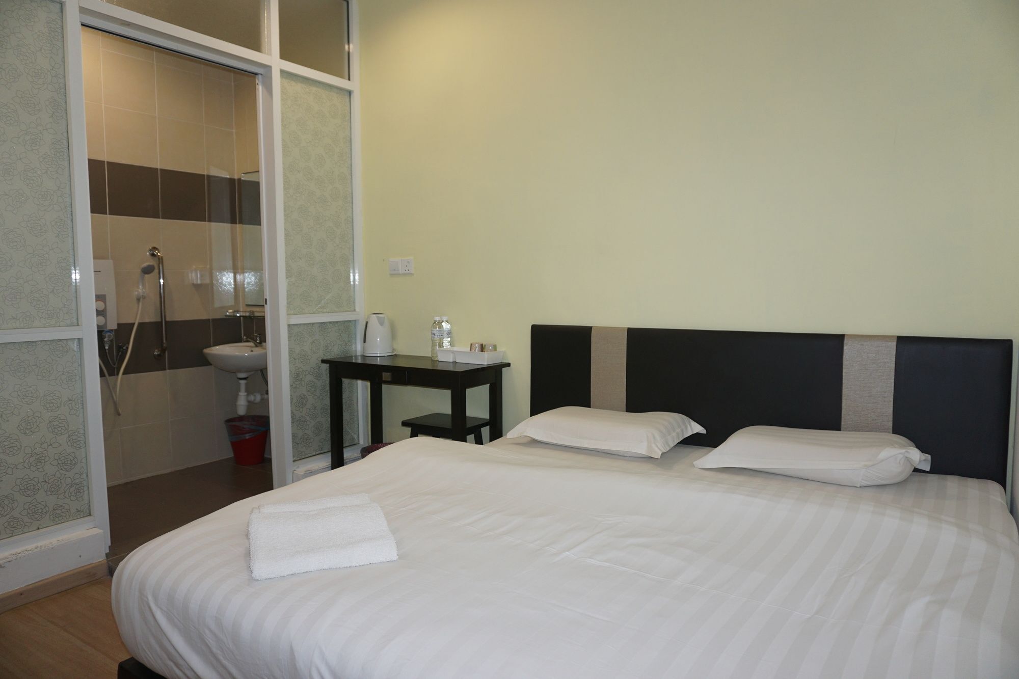 Sun Hotel